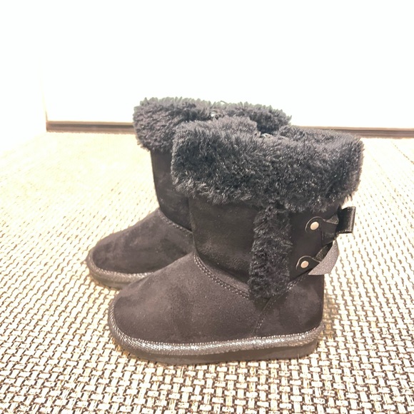 Jumping beans boots. Practically brand new. - Picture 2 of 3